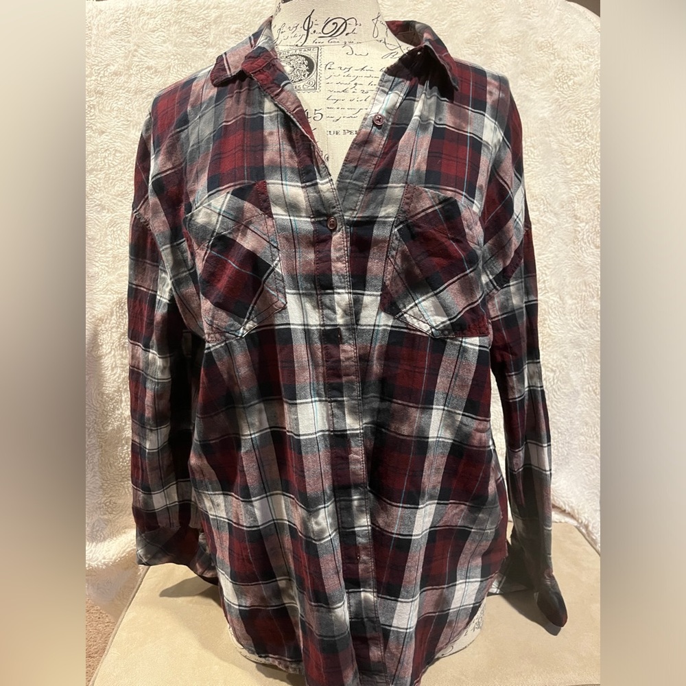 Women’s burgundy plaid button down shirt